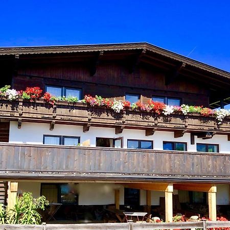 Pension Heidelberg - Fam Fuchs ฮอพฟ์การ์เทน อิม บริกเซนทัล ภายนอก รูปภาพ